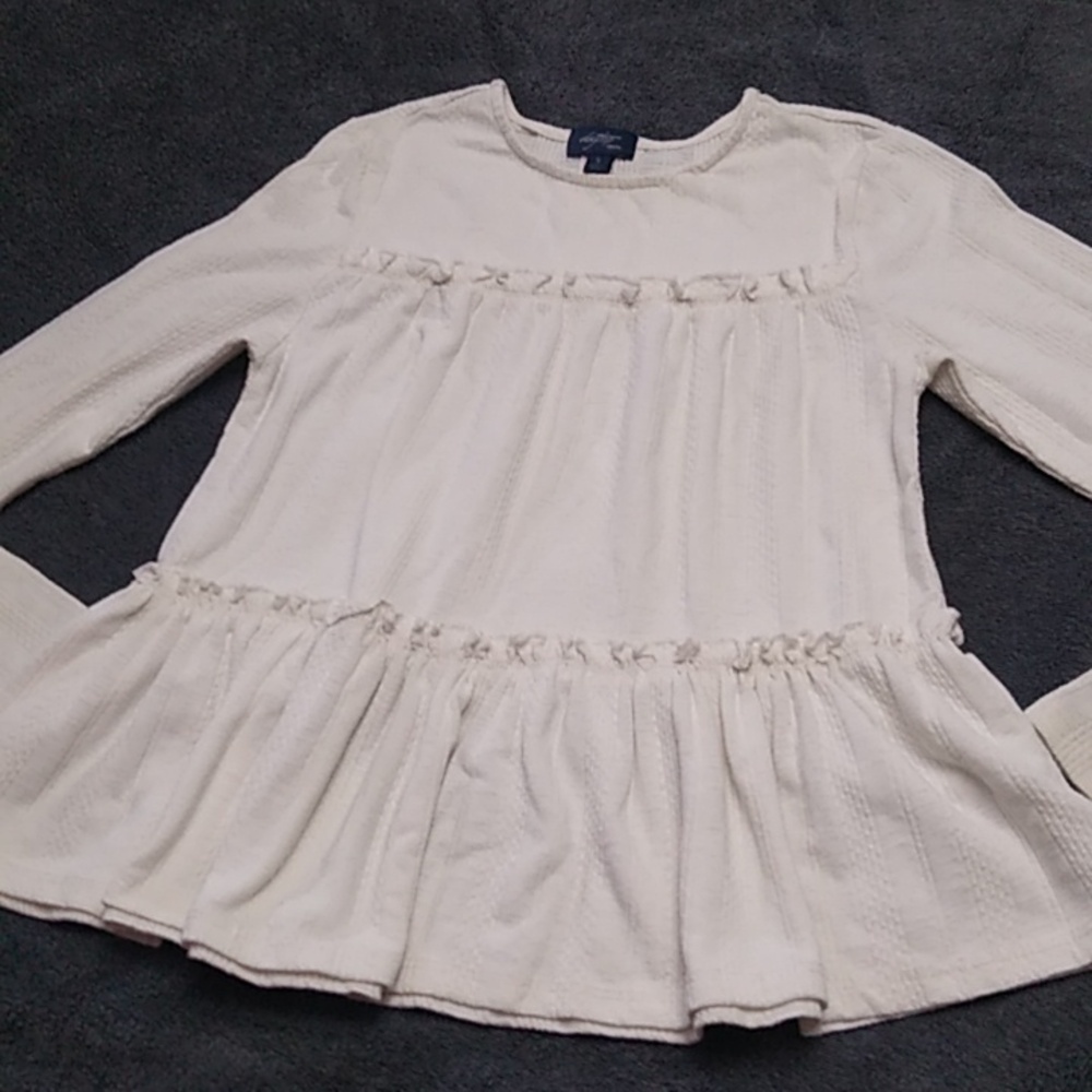 🩷 Buckle Daytrip Girls Size Small  Cream Ruffle Top
